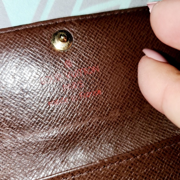 TRADED Louis Vuitton keyholder - Picture 6 of 7